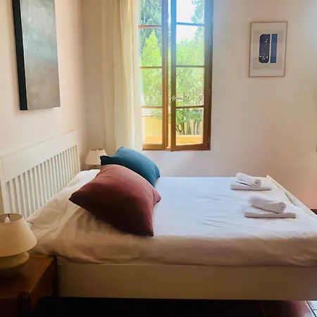 Bed & Breakfast Roumanille